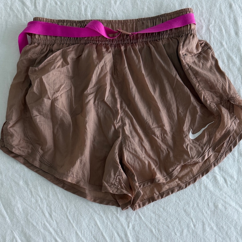 Nike Women's Athletic Shorts in Brown with Pink Trim